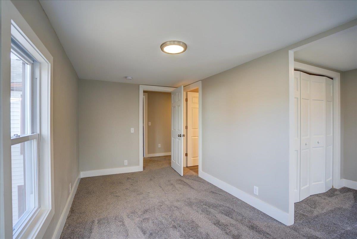 1607 Blue Mounds Street