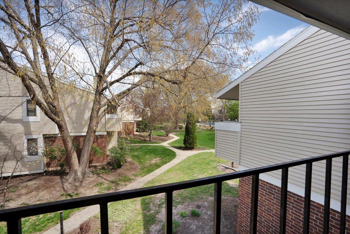 5554 Century Avenue 3