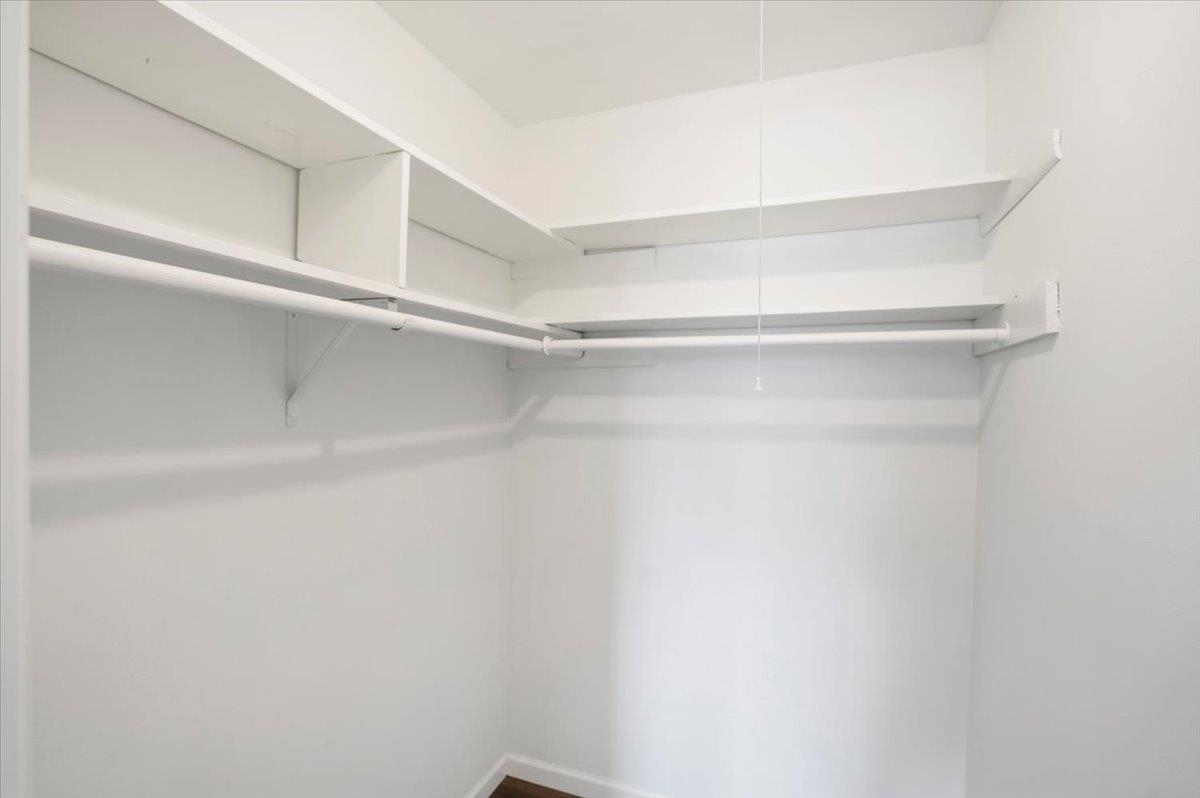 5554 Century Avenue 3