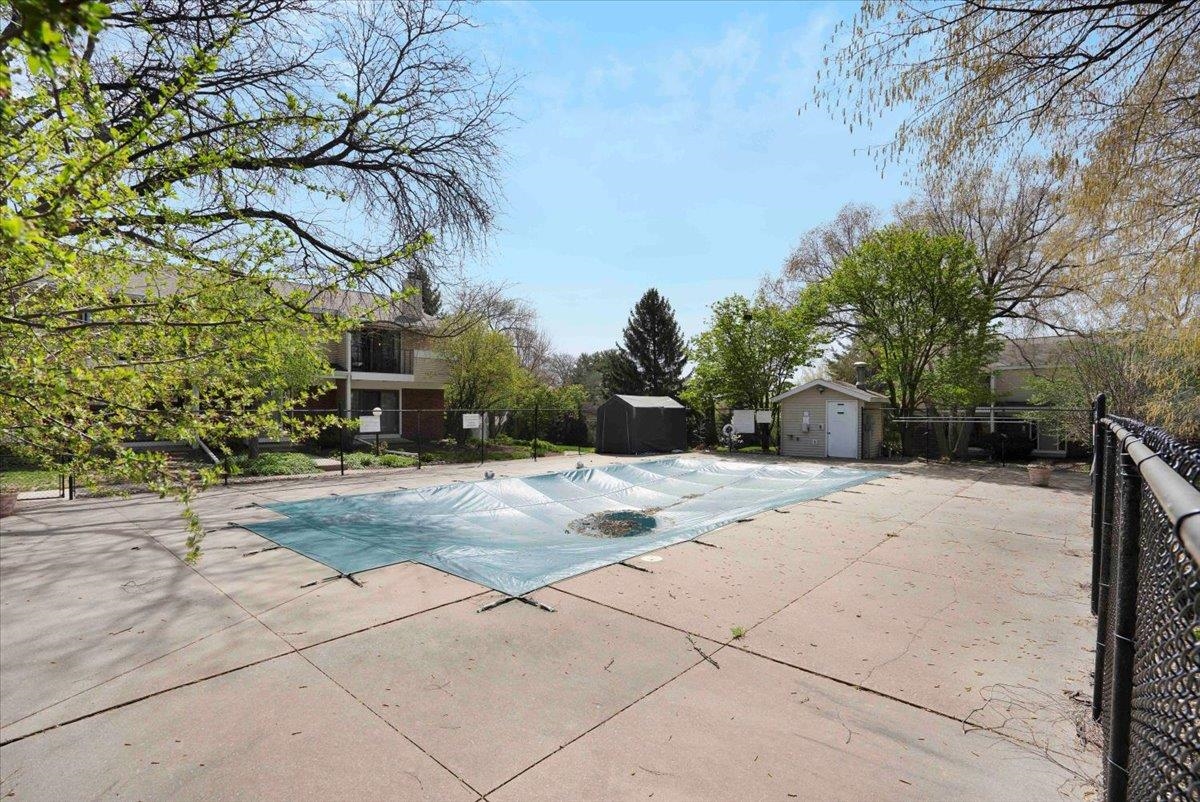 5554 Century Avenue 3