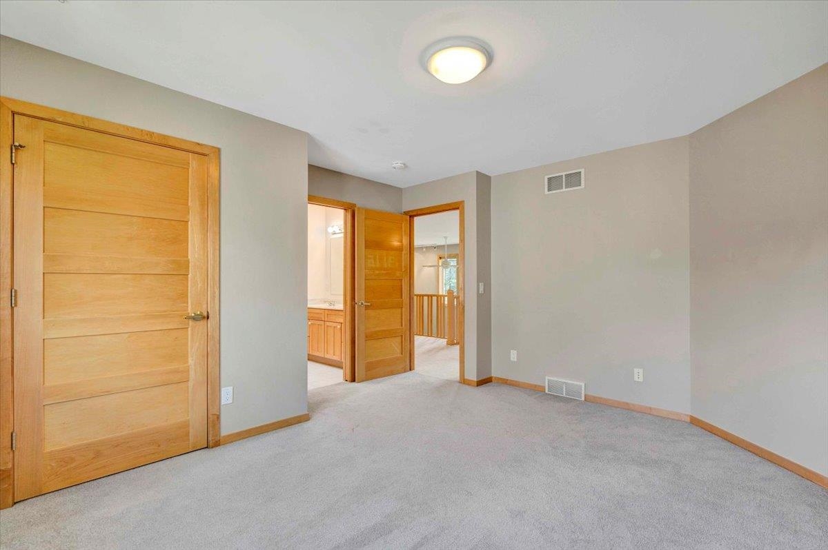 5627 Longford Terrace