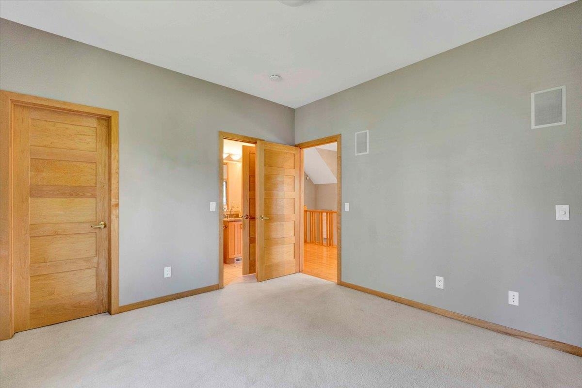 5627 Longford Terrace