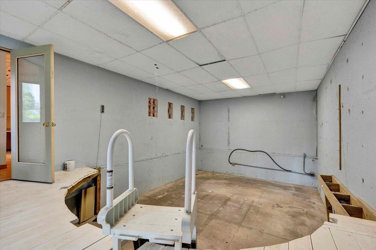 5627 Longford Terrace