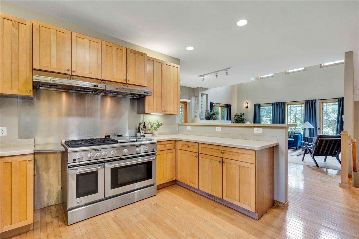 5627 Longford Terrace