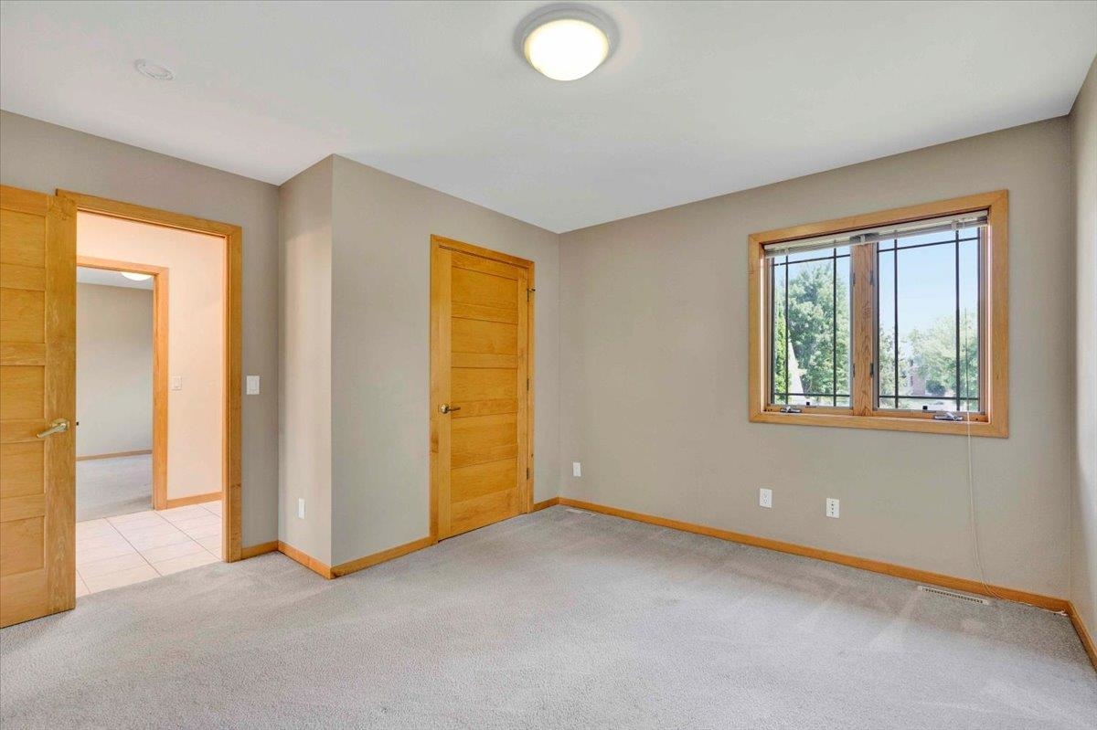 5627 Longford Terrace