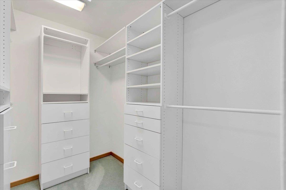 5627 Longford Terrace