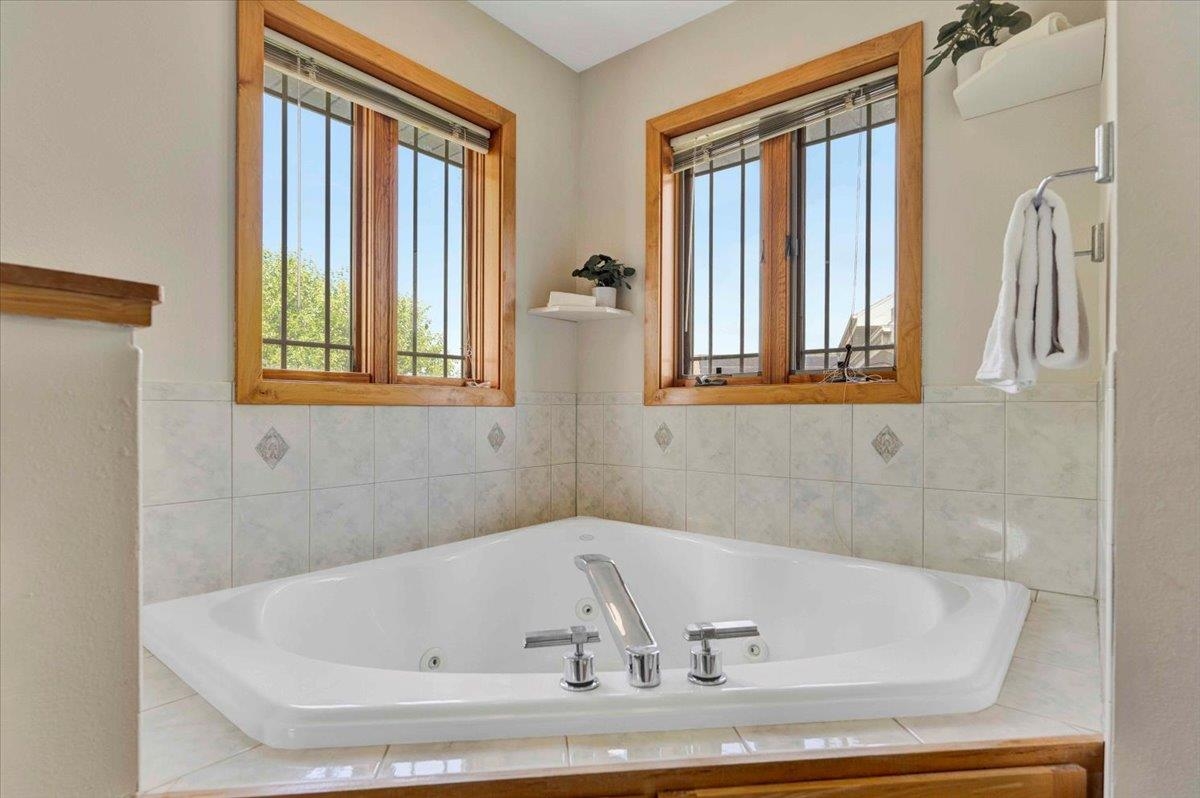 5627 Longford Terrace