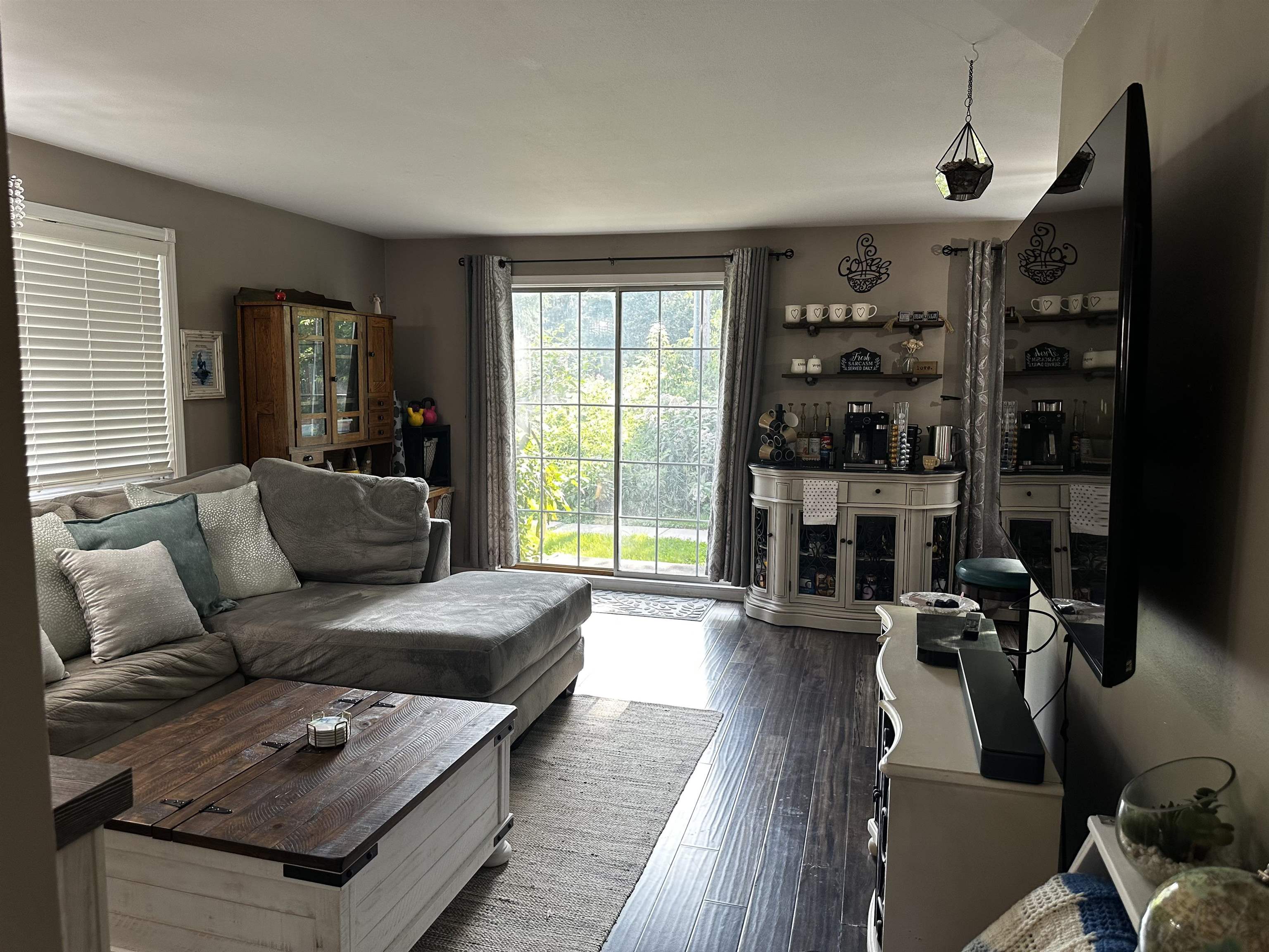 2146 Allen Boulevard 1