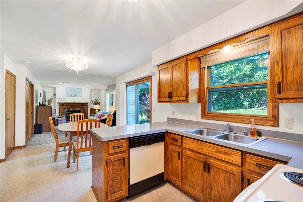 444 N University Drive