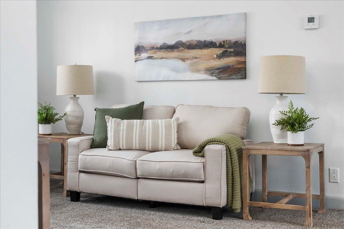 417 W Pleasant Street