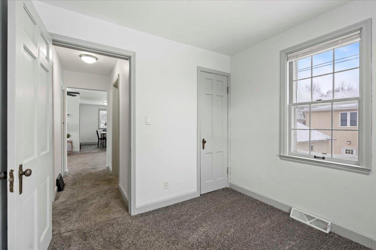 417 W Pleasant Street