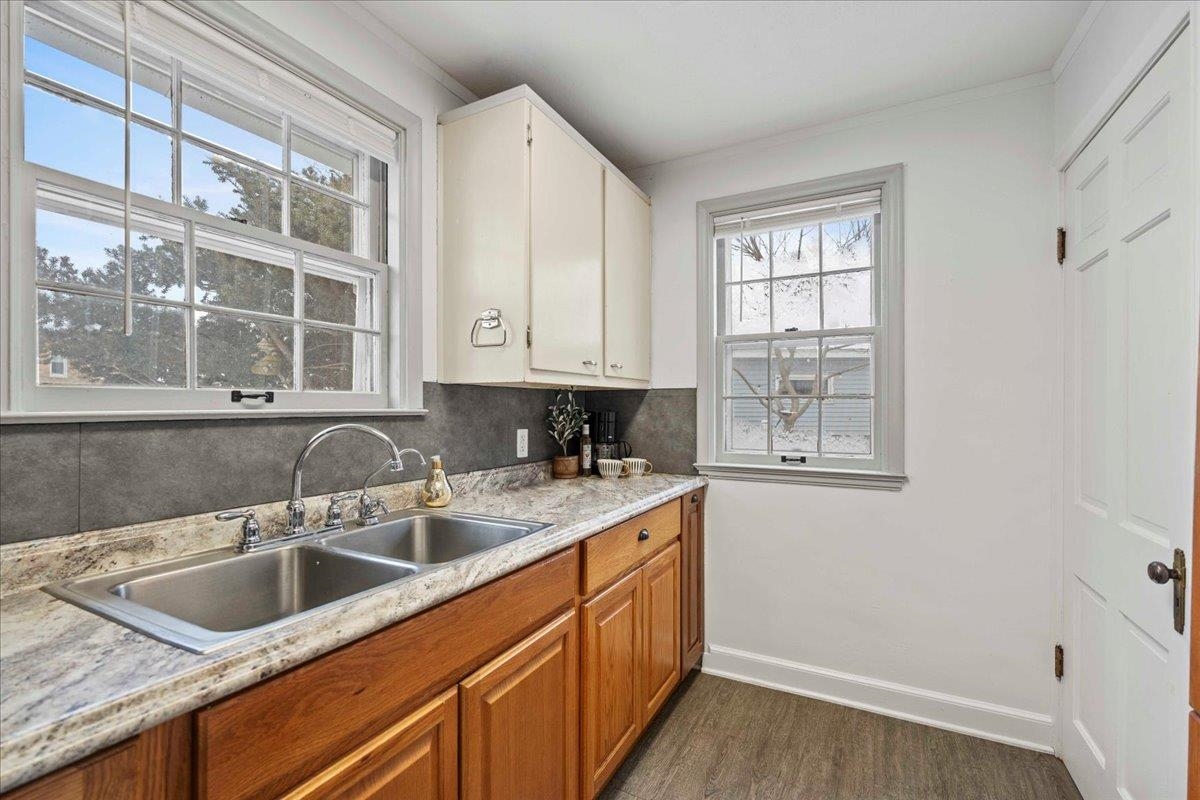 417 W Pleasant Street