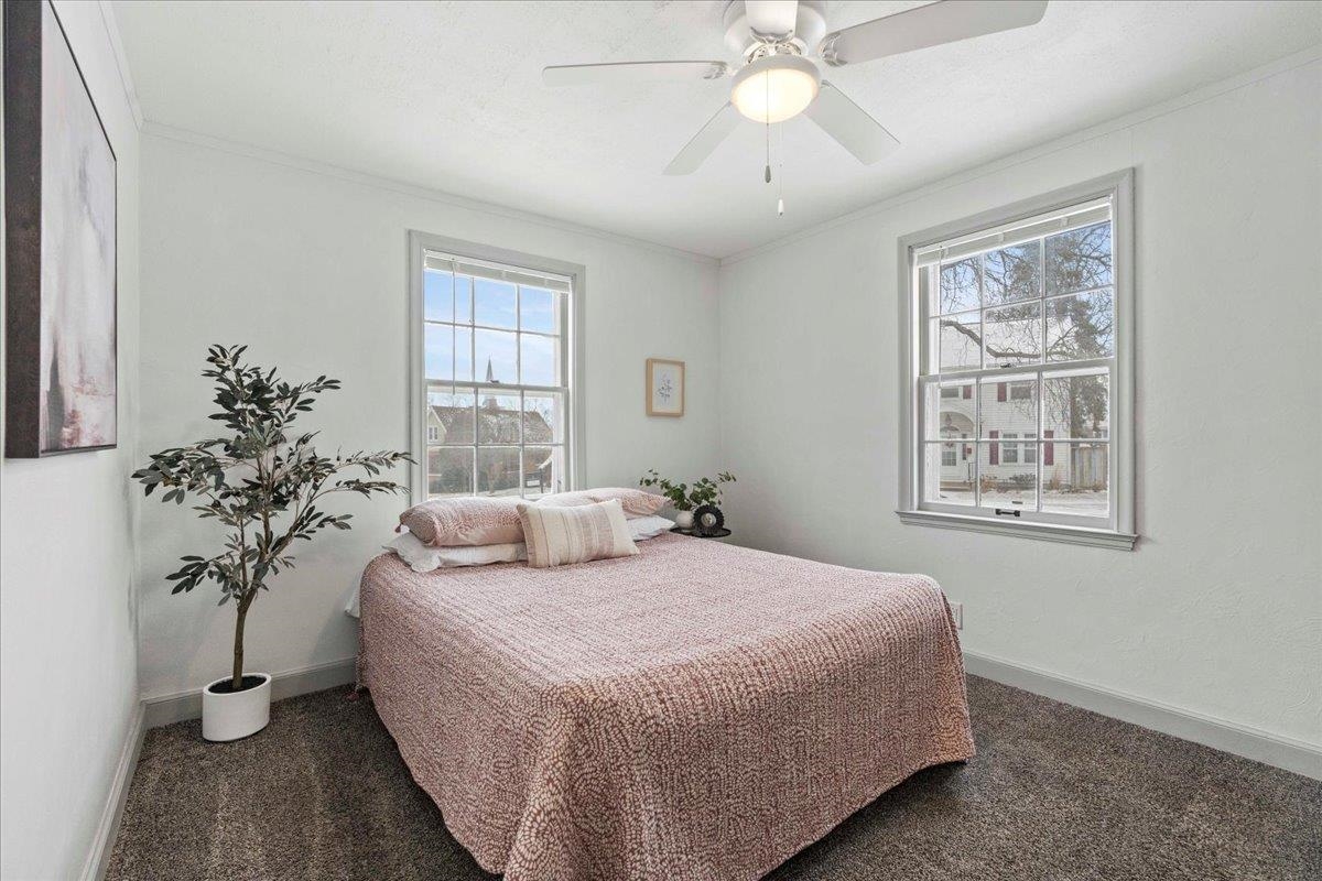 417 W Pleasant Street