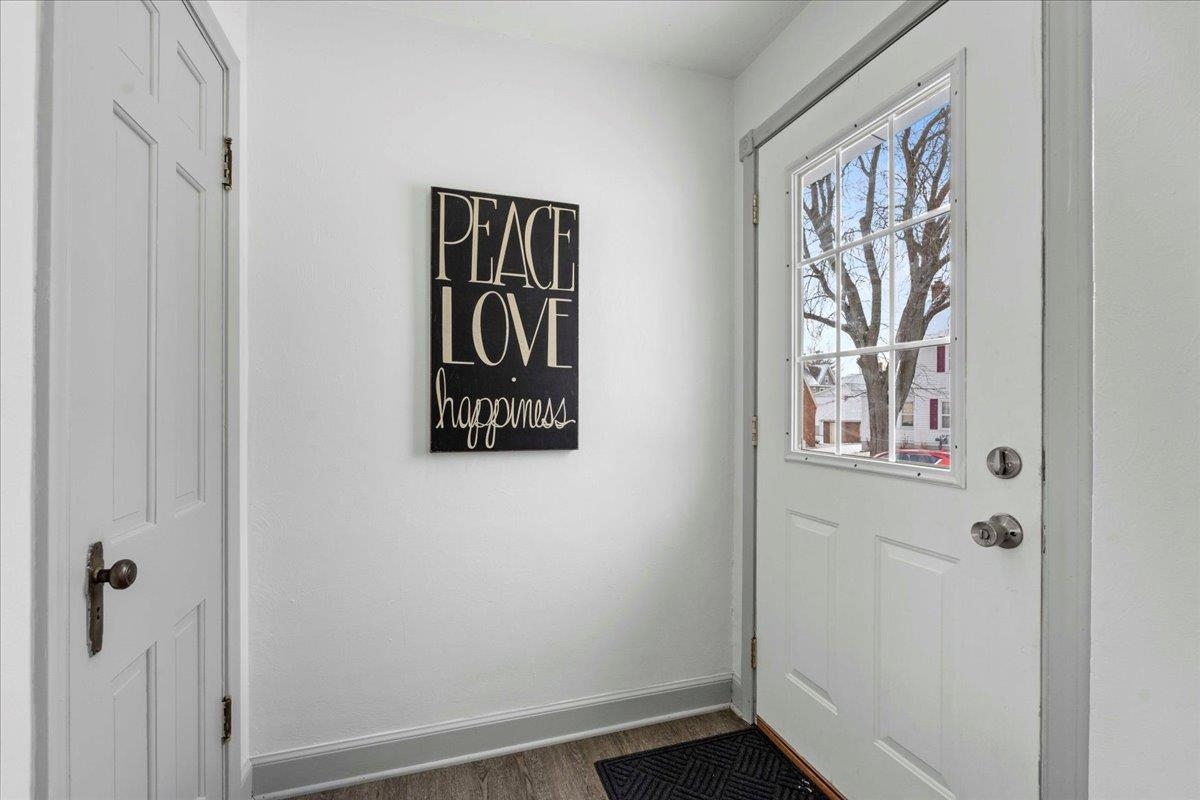 417 W Pleasant Street