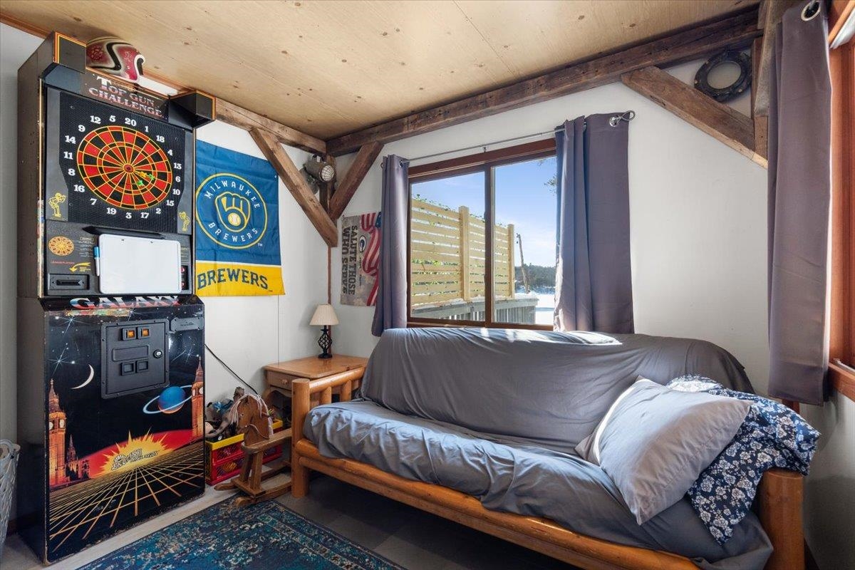 N6221 Long Lake Road