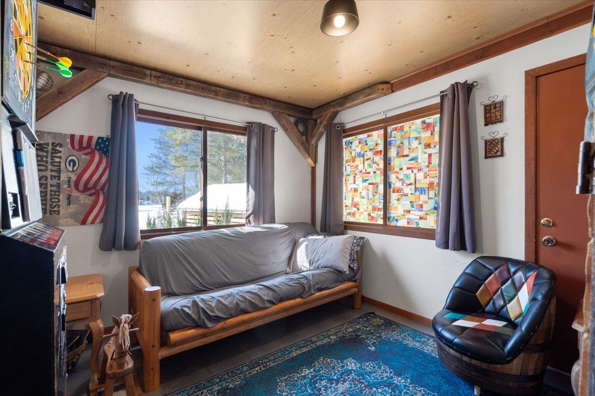 N6221 Long Lake Road