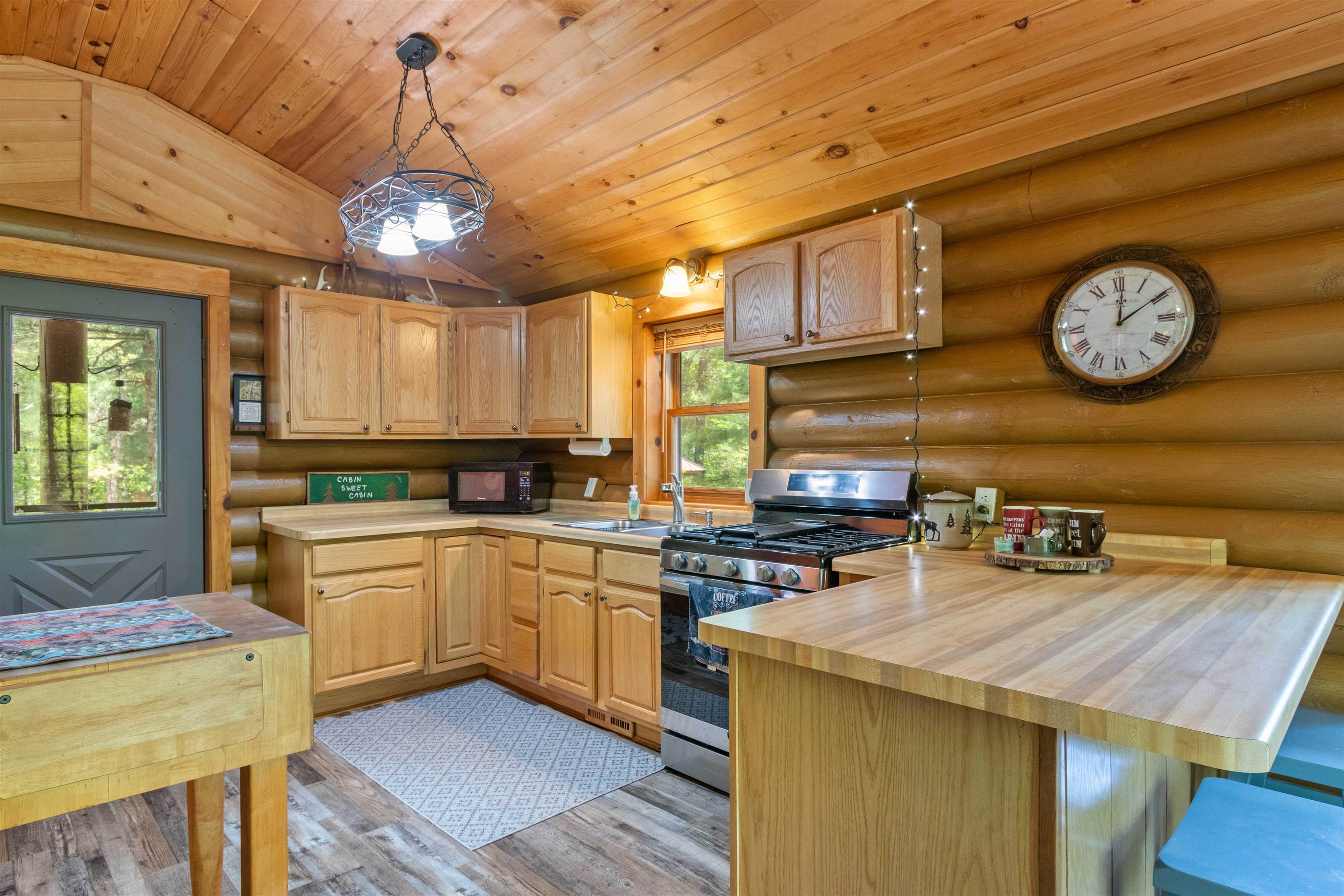 1594 13th Drive