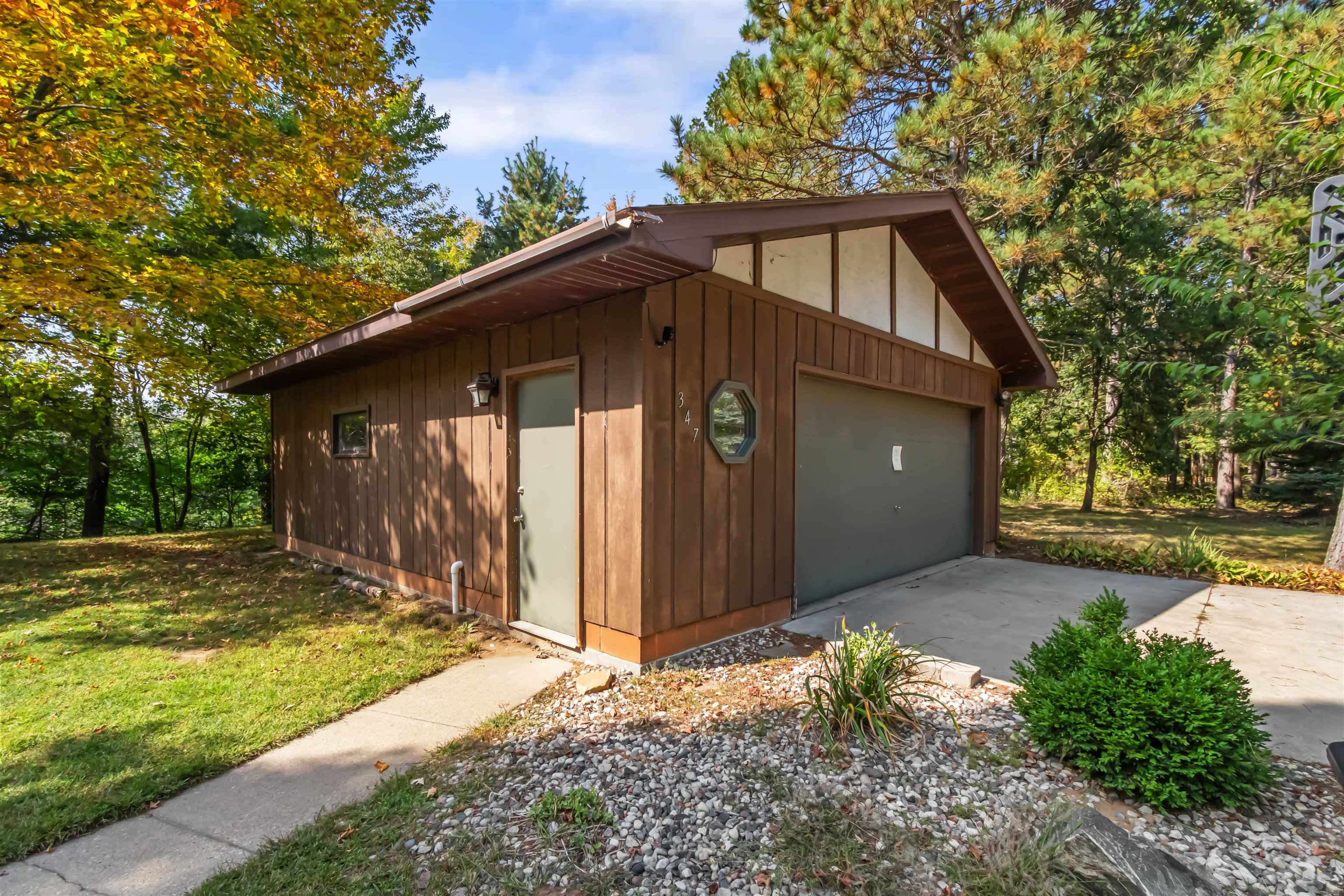 347 Twin Lakes Trail