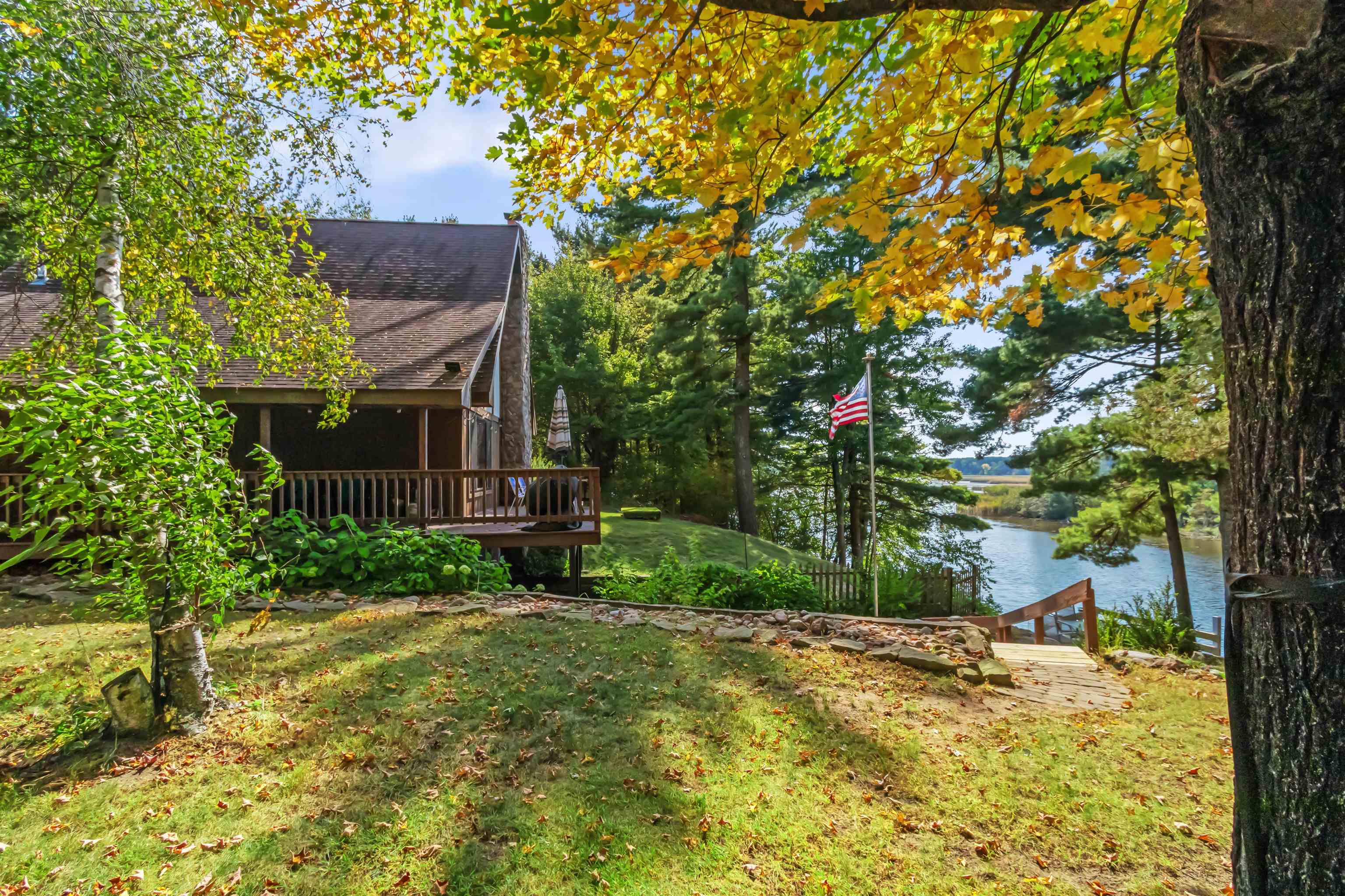 347 Twin Lakes Trail