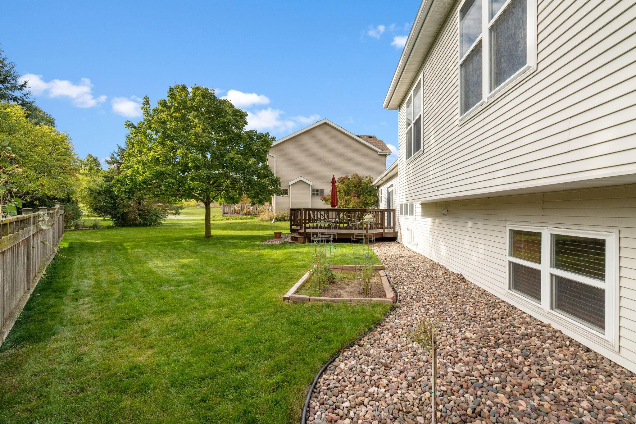 706 Amnicon Trail