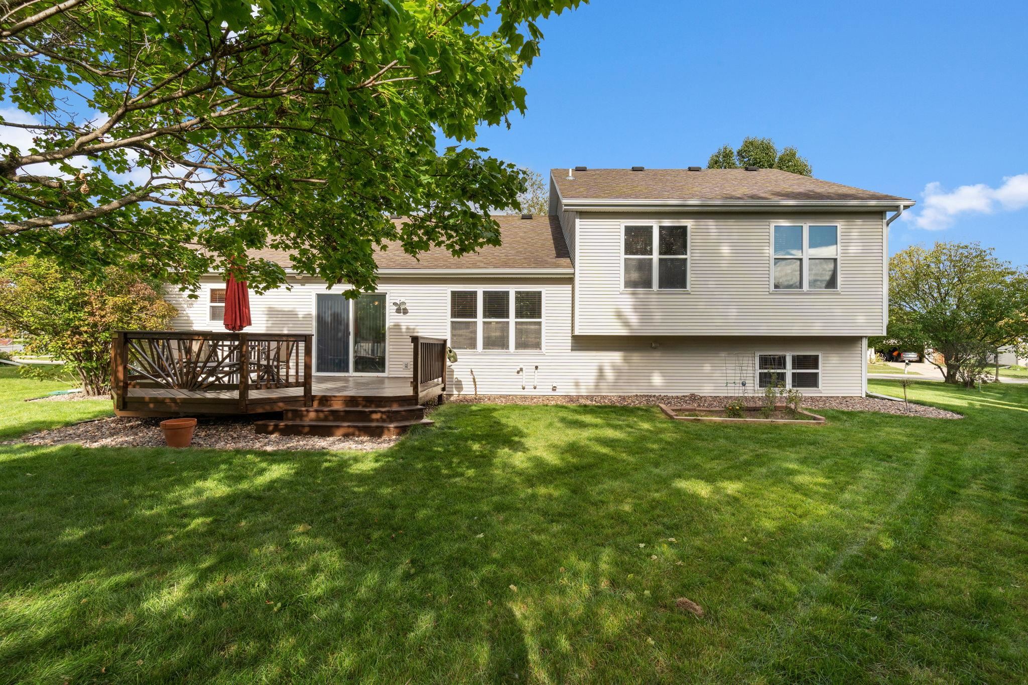 706 Amnicon Trail