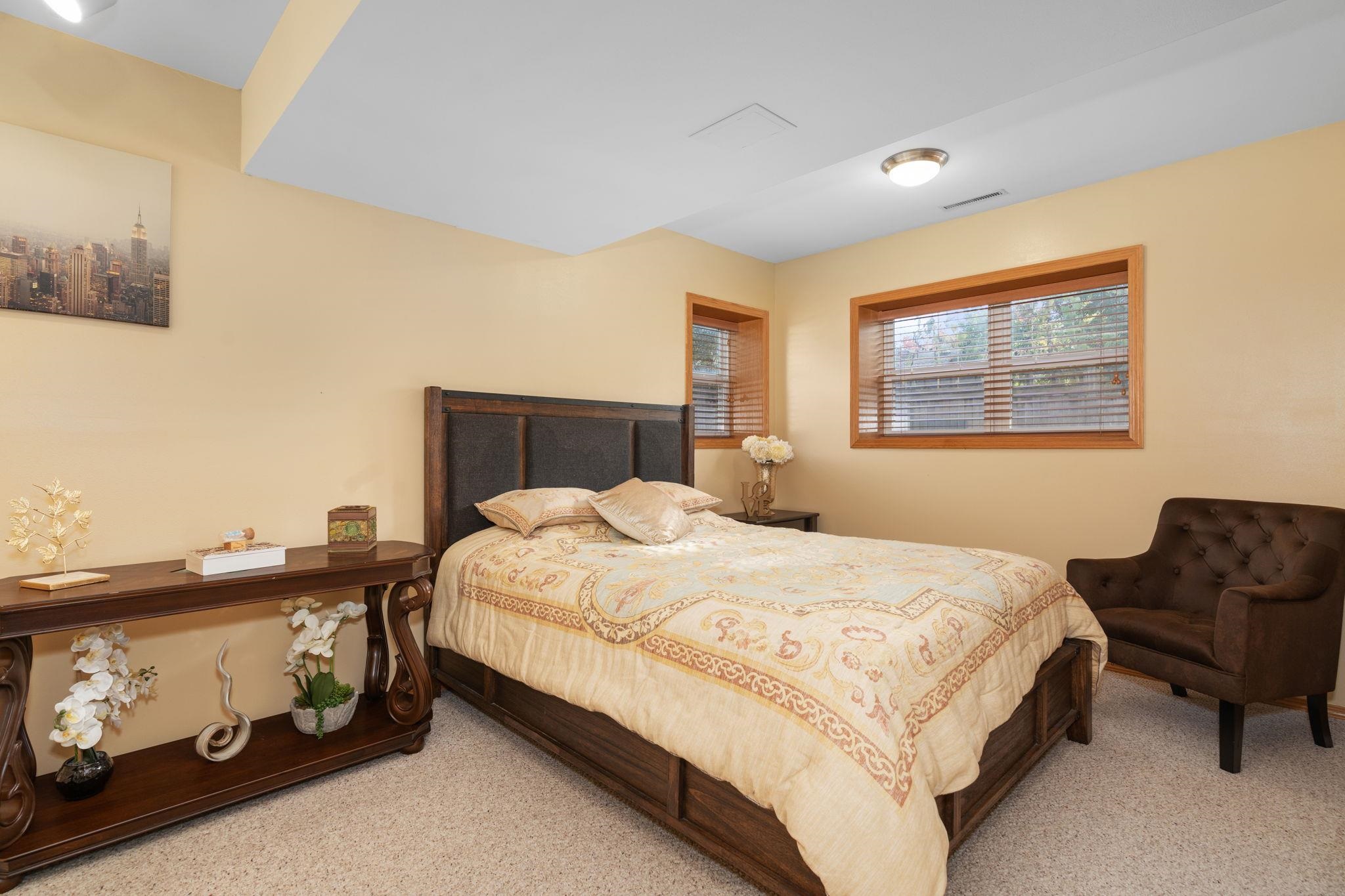 706 Amnicon Trail