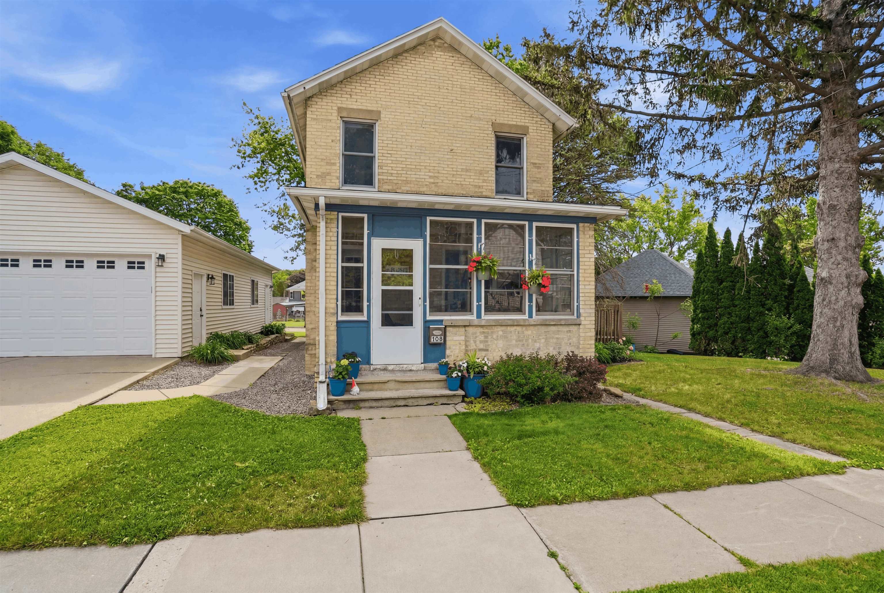 509 Doty Street