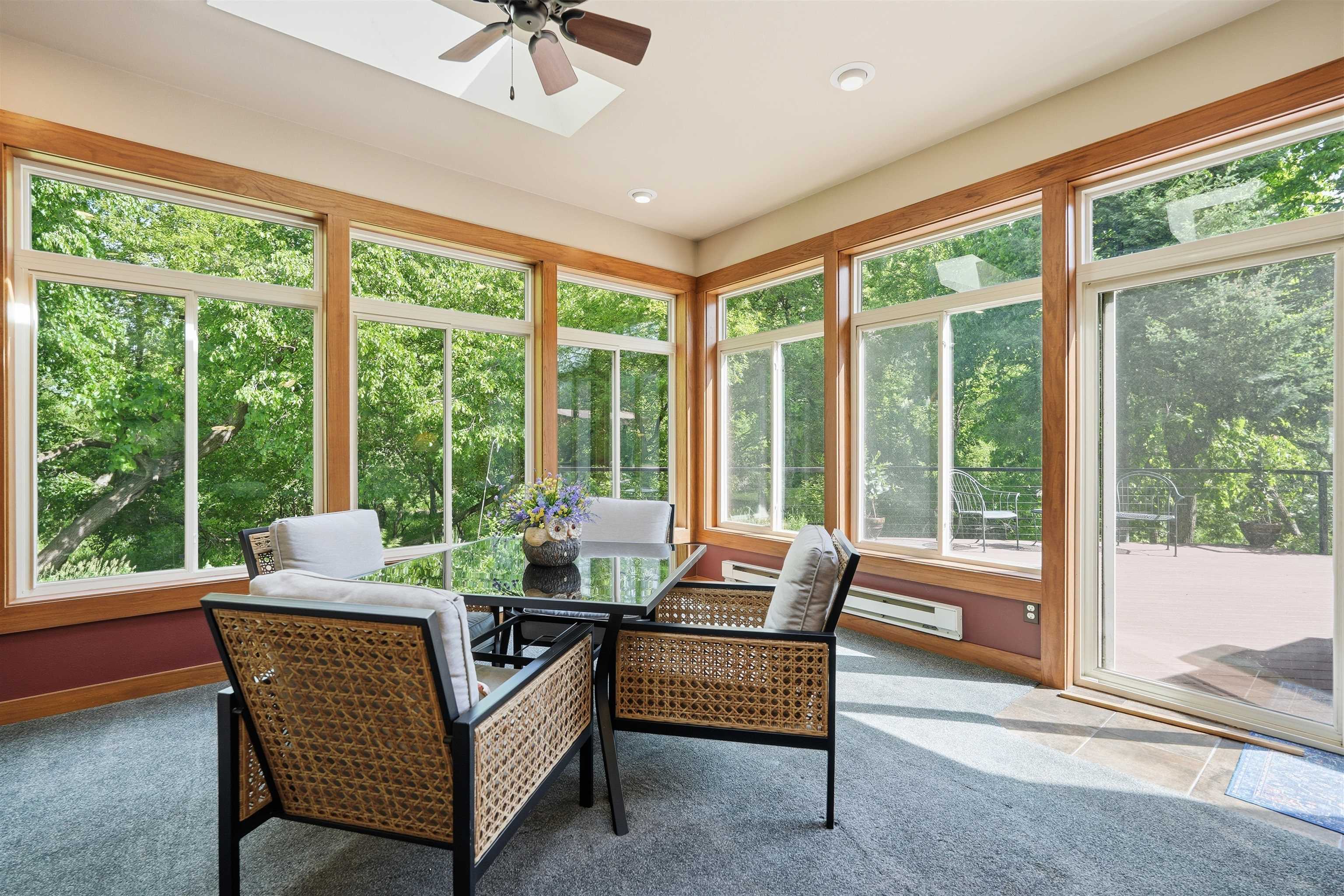 312 River Wood Bend