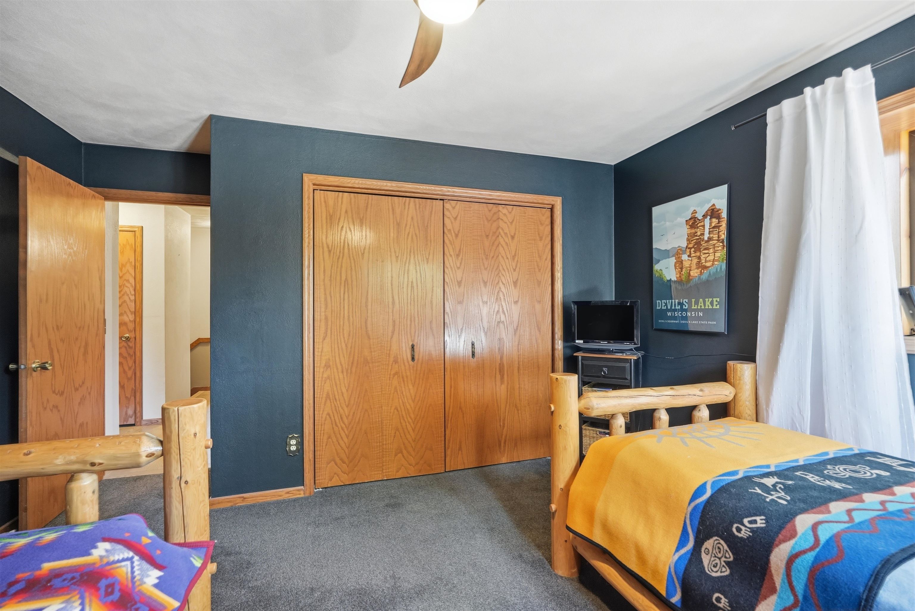 312 River Wood Bend