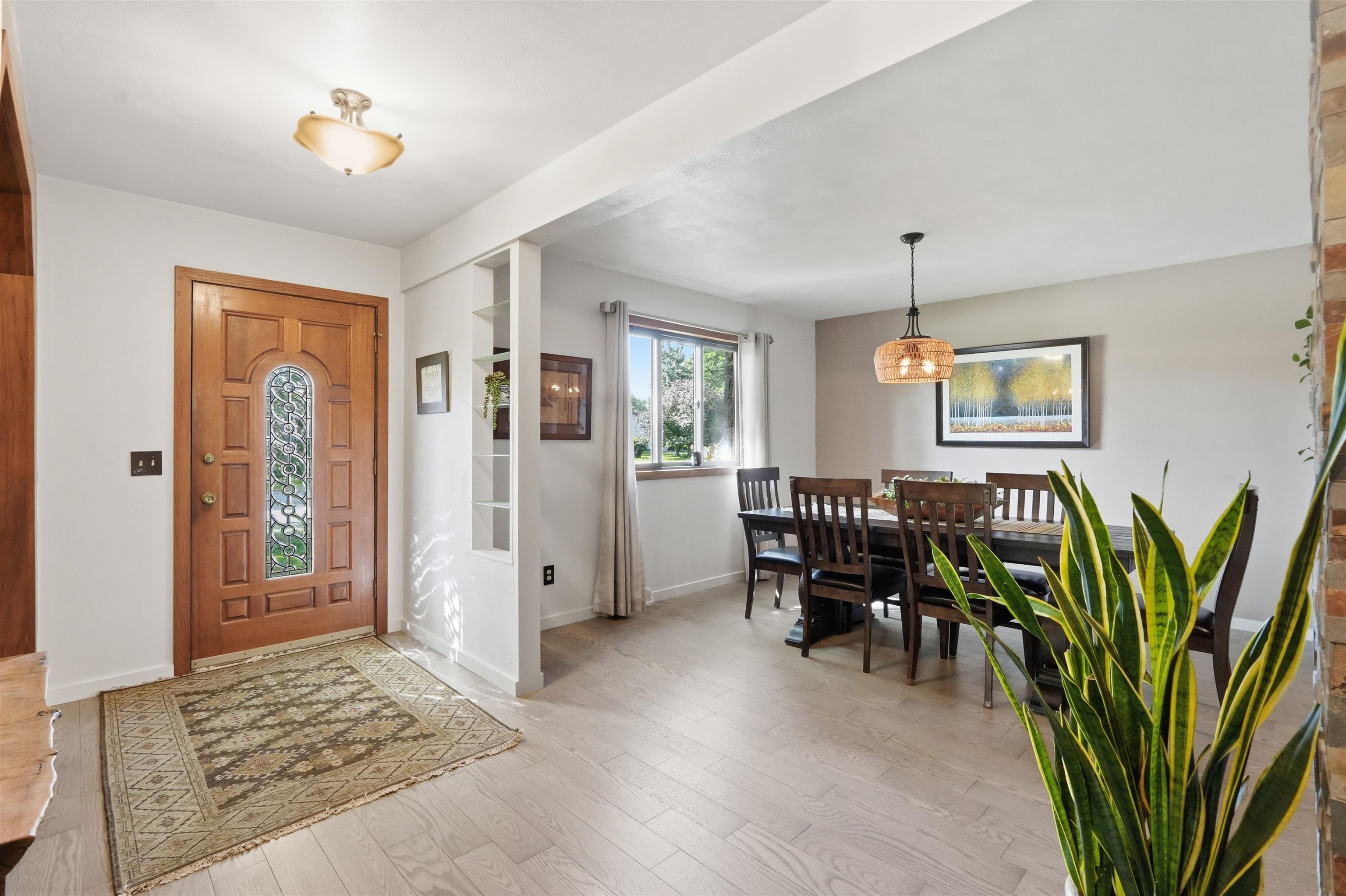 312 River Wood Bend