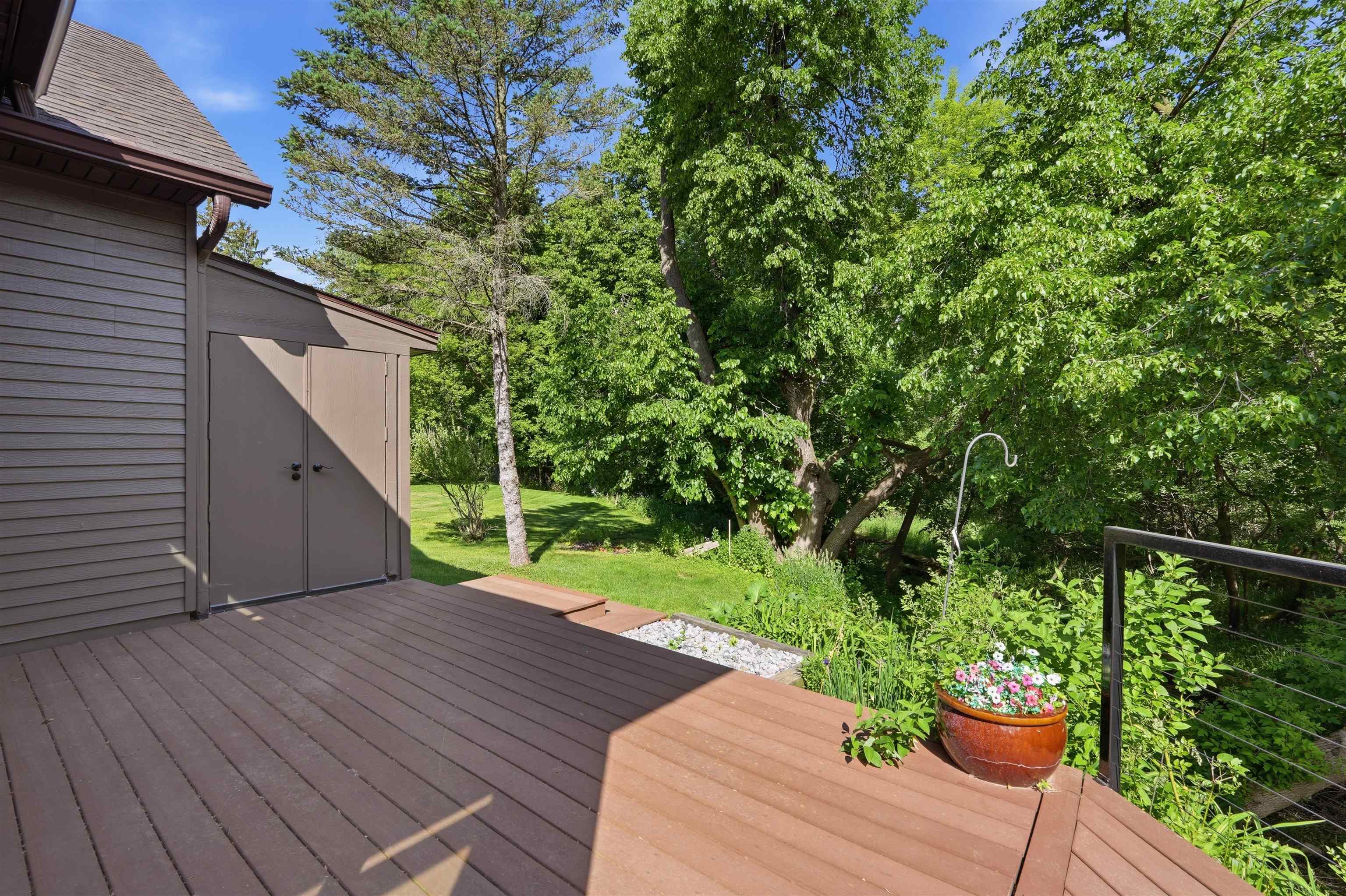 312 River Wood Bend