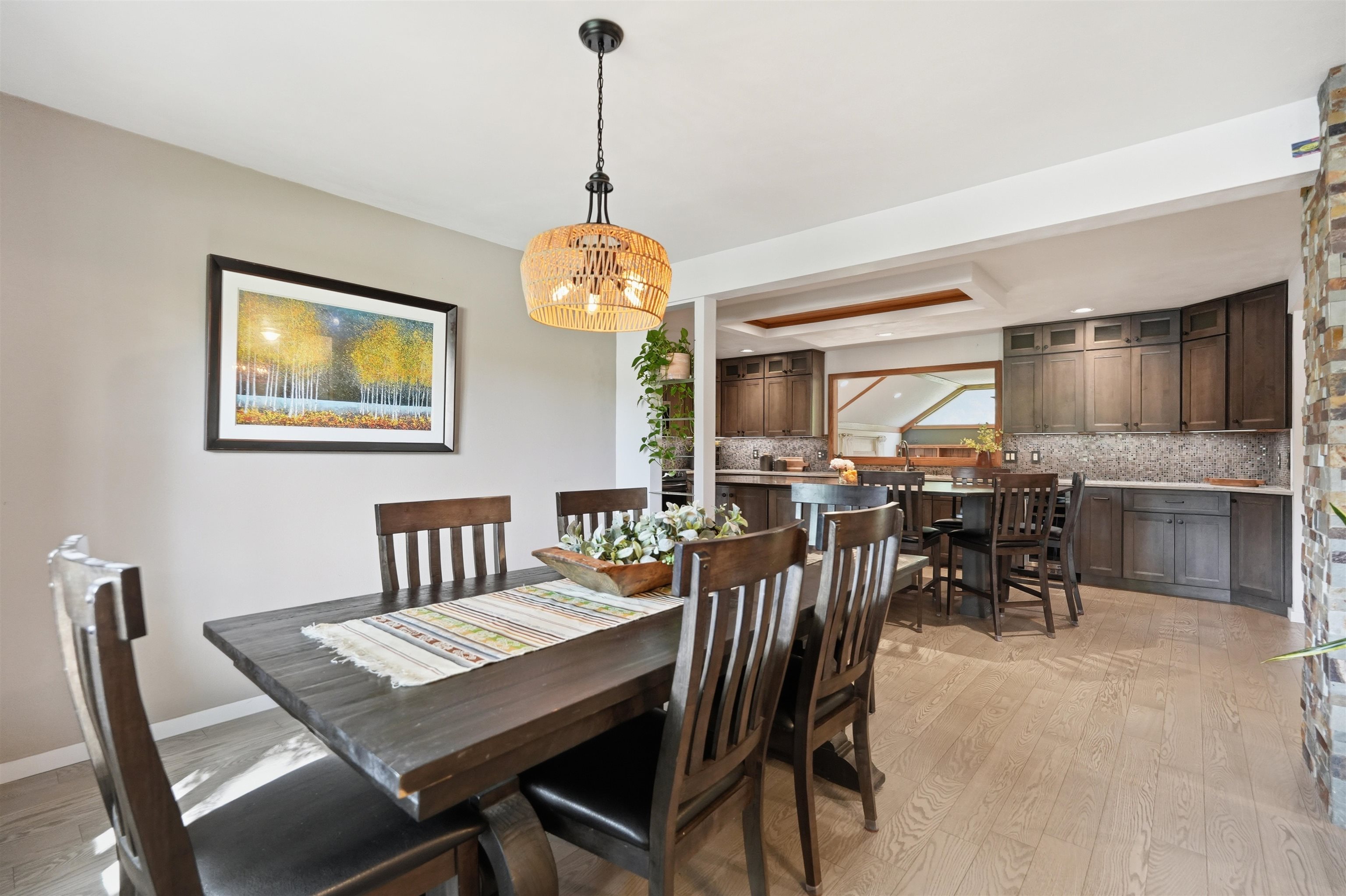 312 River Wood Bend