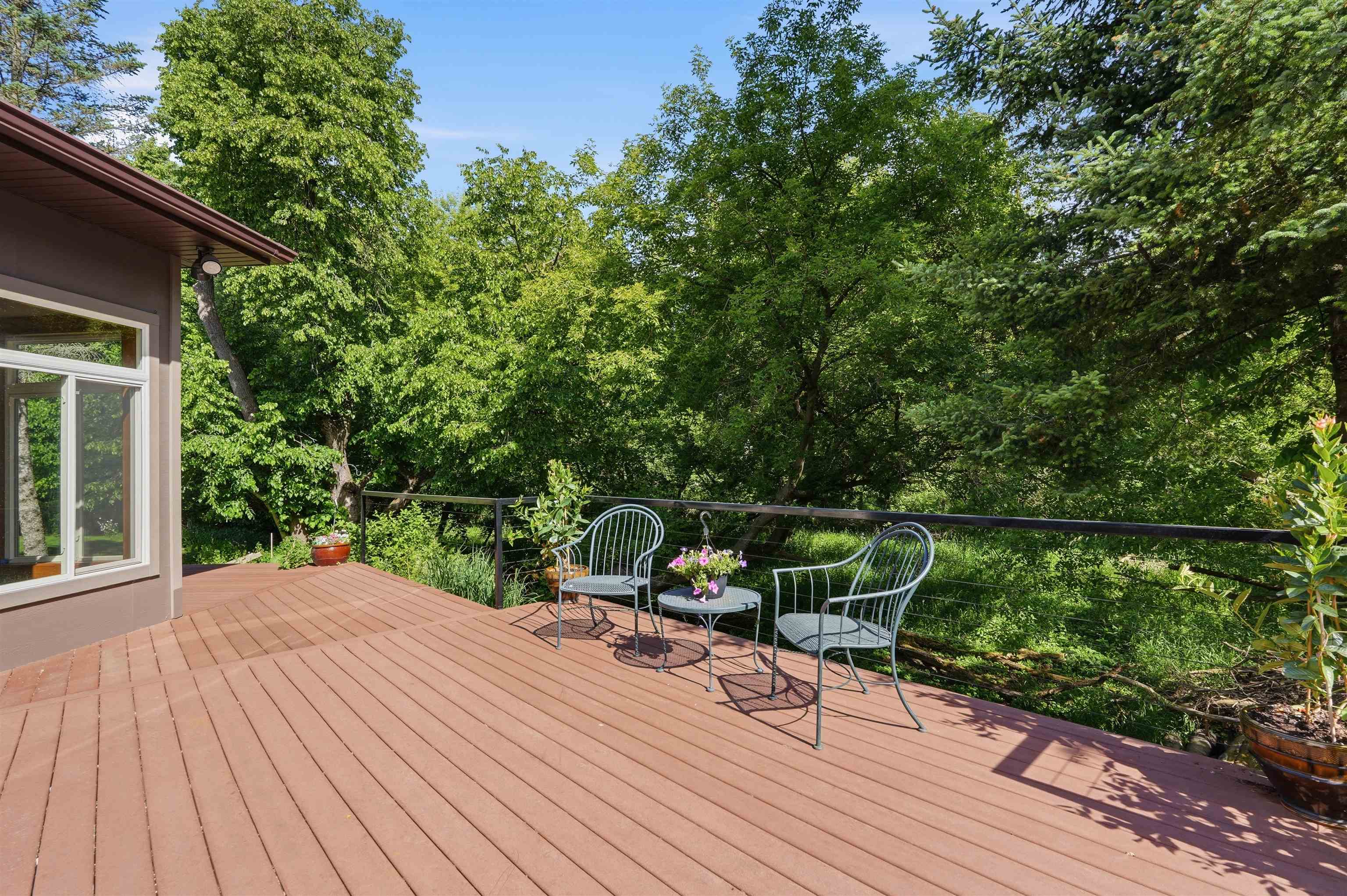 312 River Wood Bend