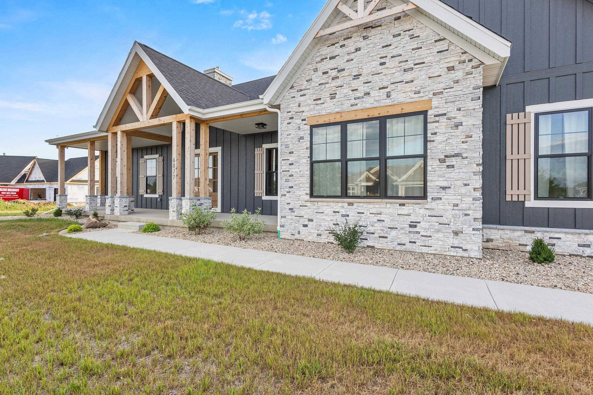 6811 Angelica Trail