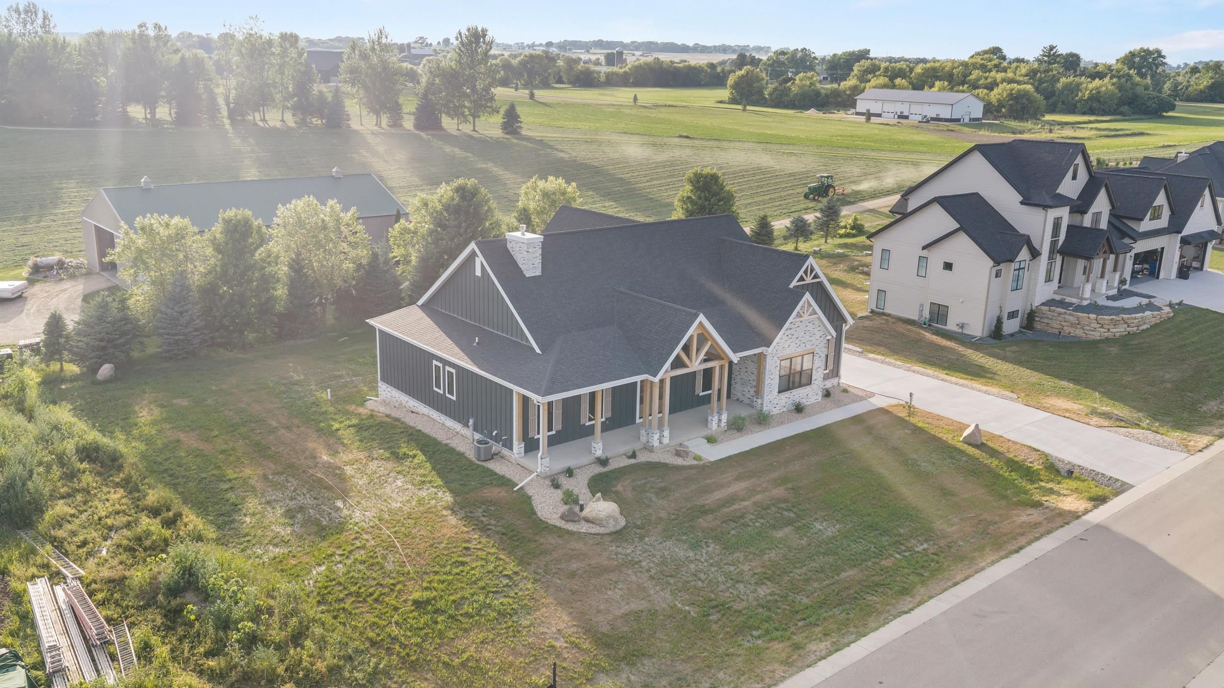 6811 Angelica Trail