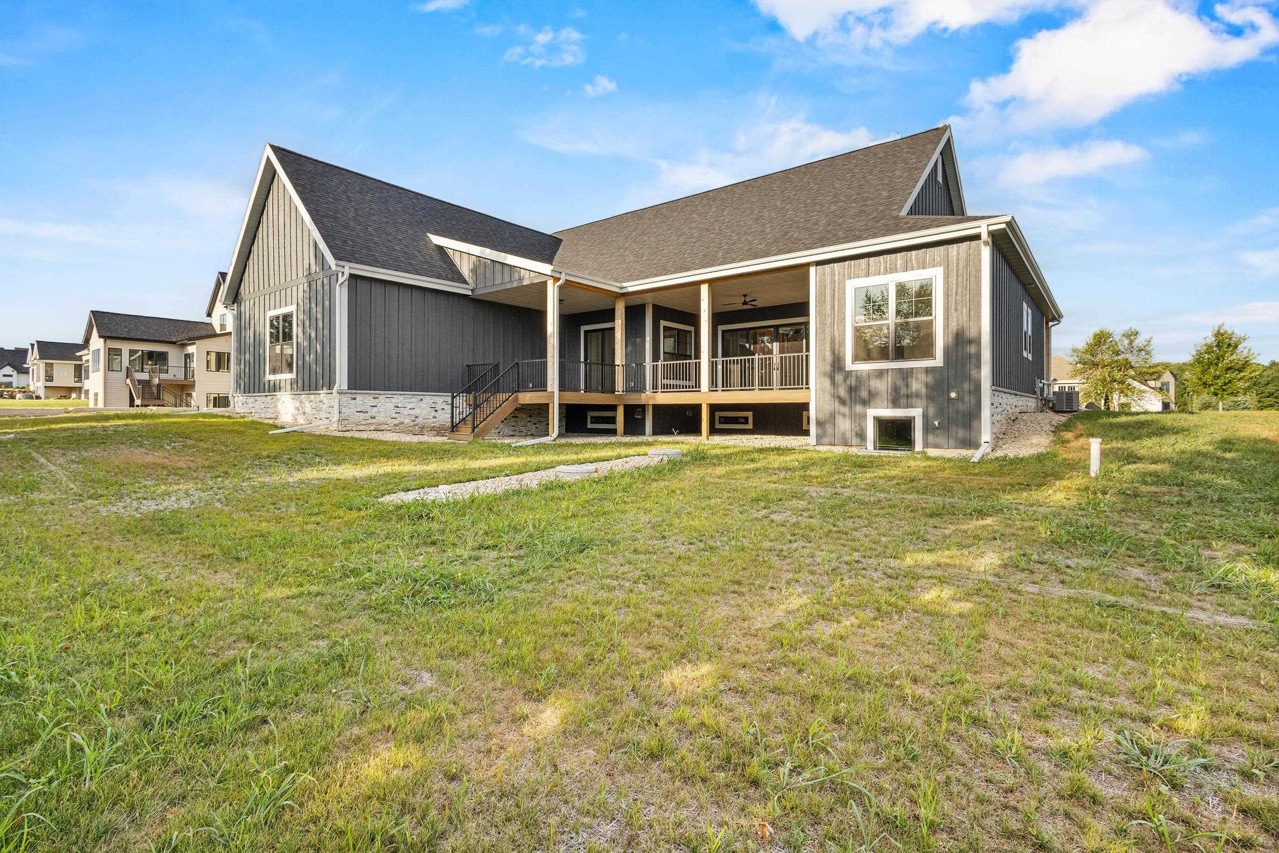 6811 Angelica Trail