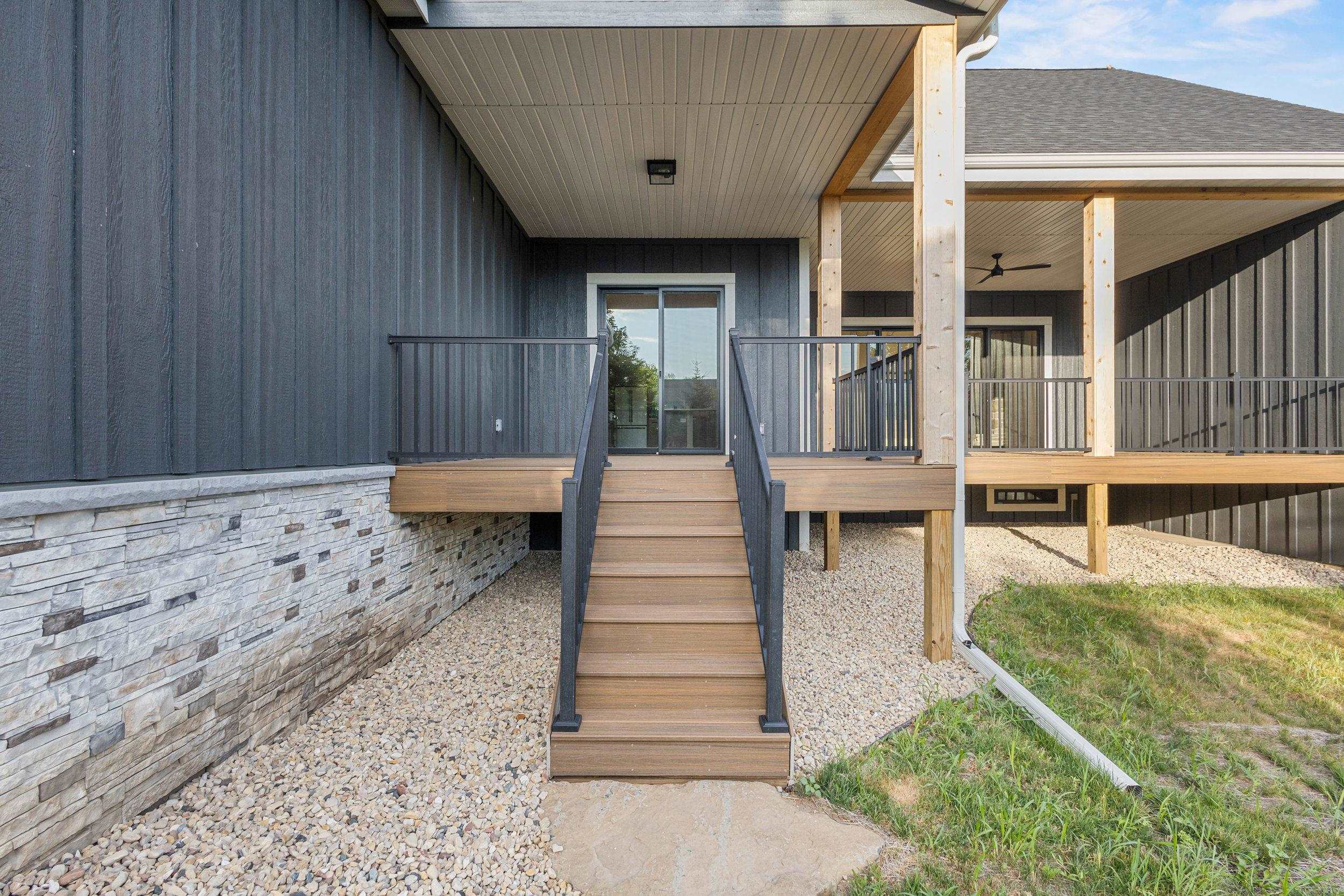6811 Angelica Trail
