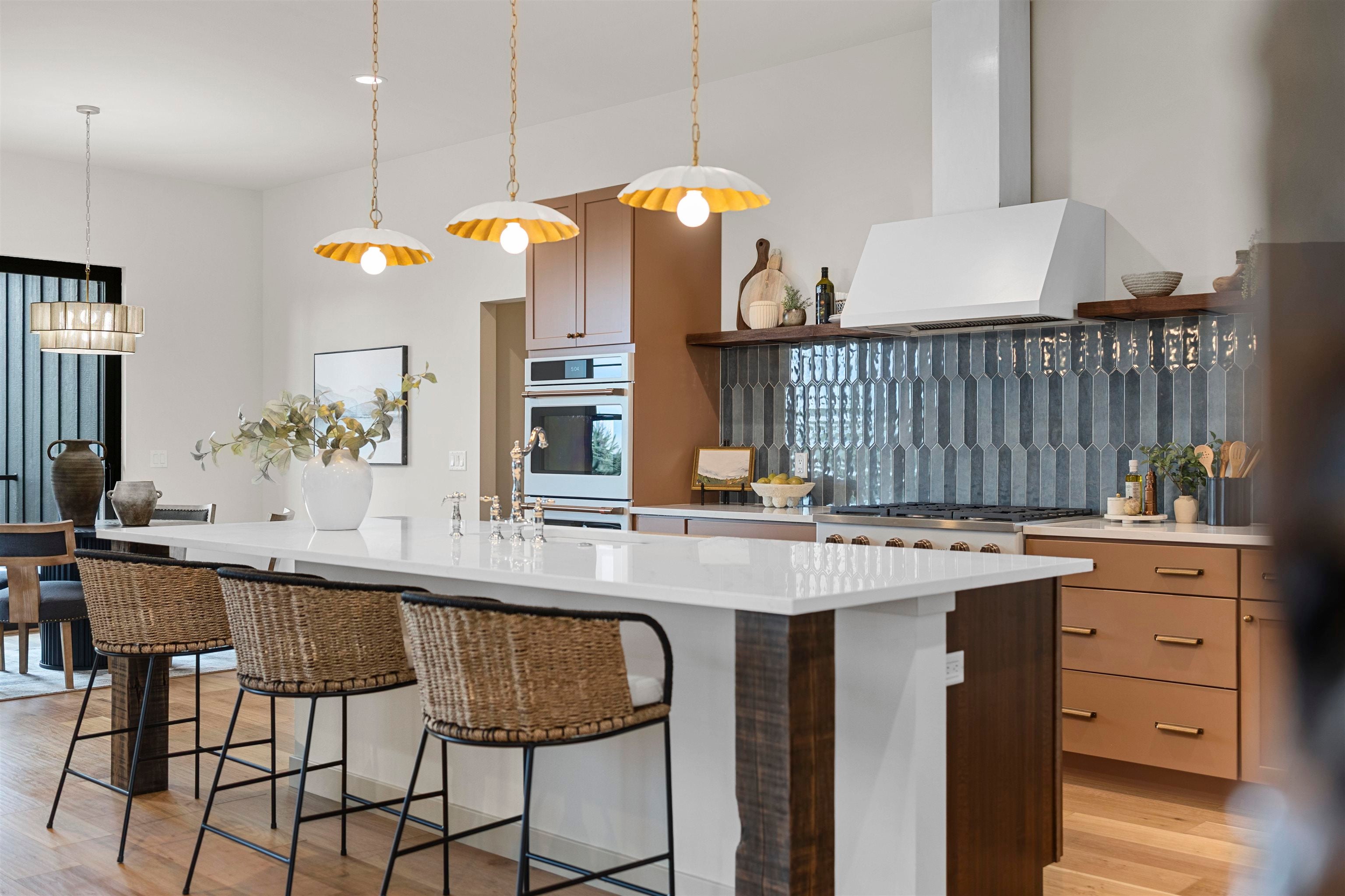 6811 Angelica Trail