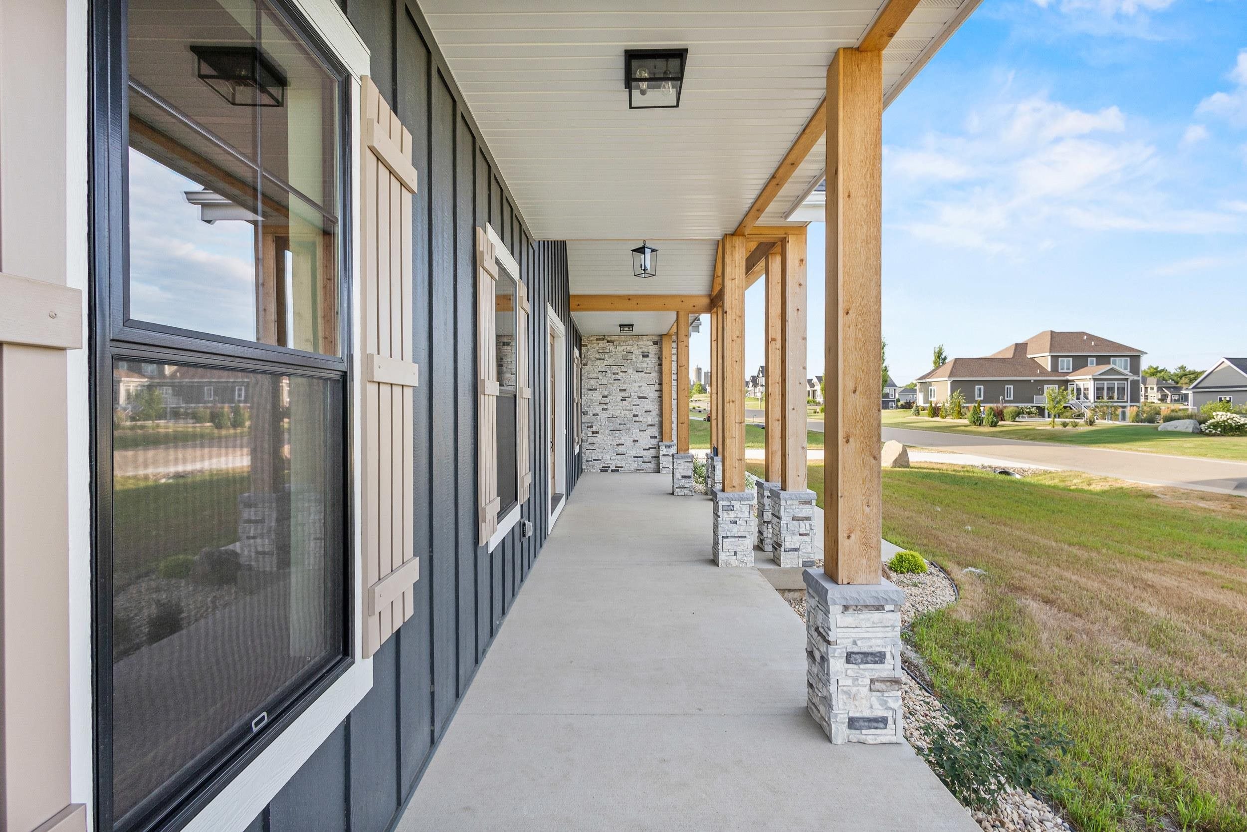 6811 Angelica Trail