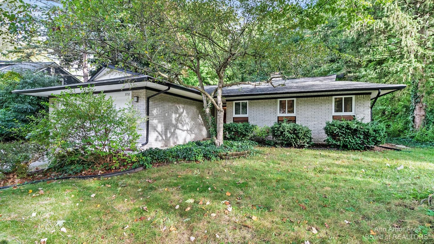 3732 Middleton Drive