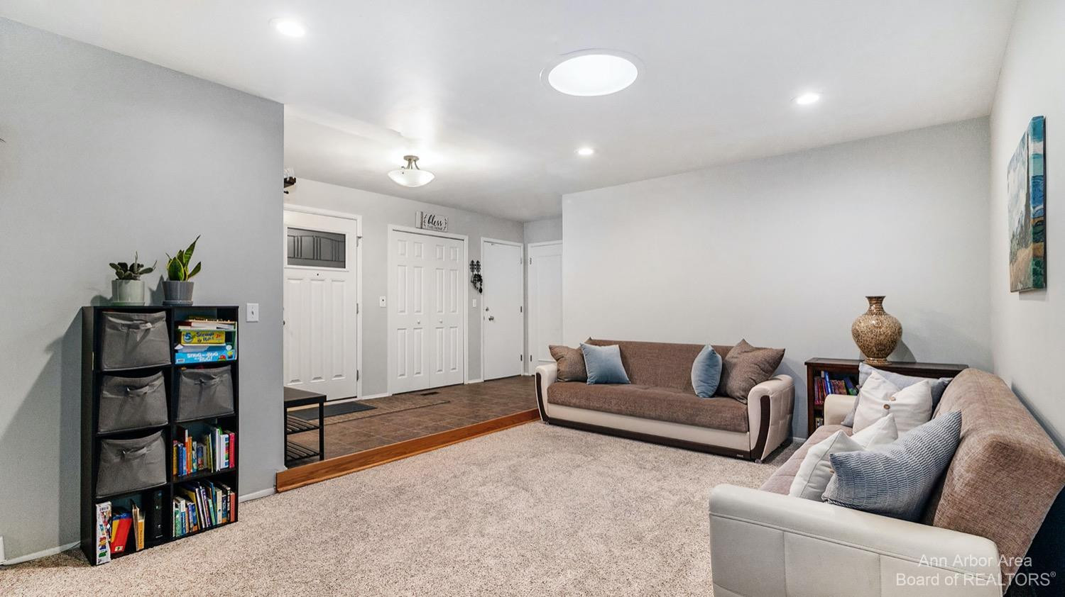 3732 Middleton Drive