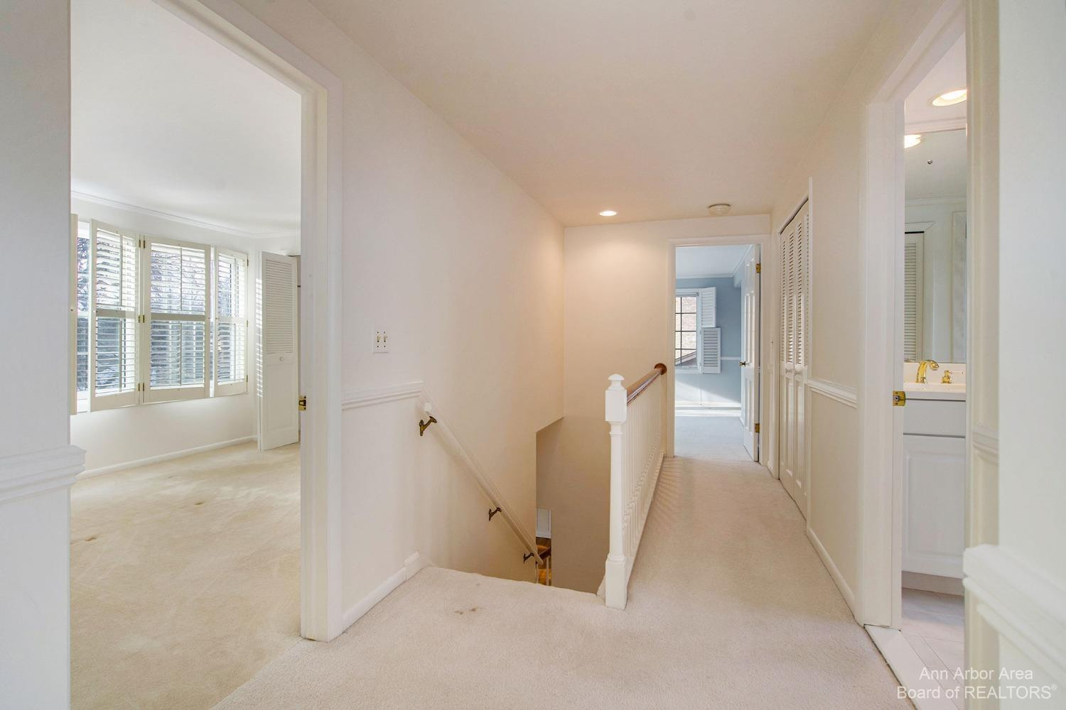 2105 Greenview Drive