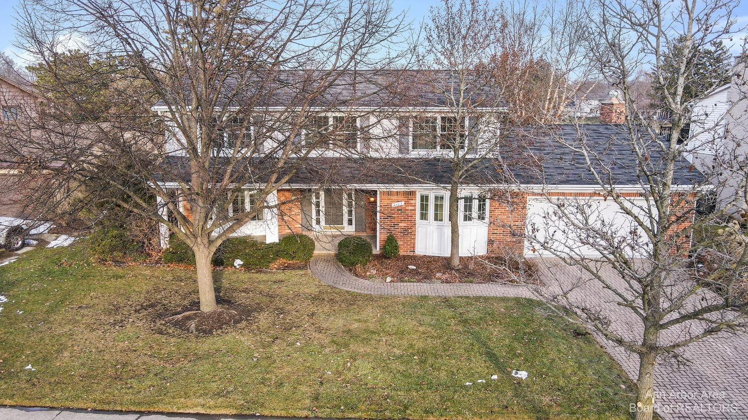 2105 Greenview Drive