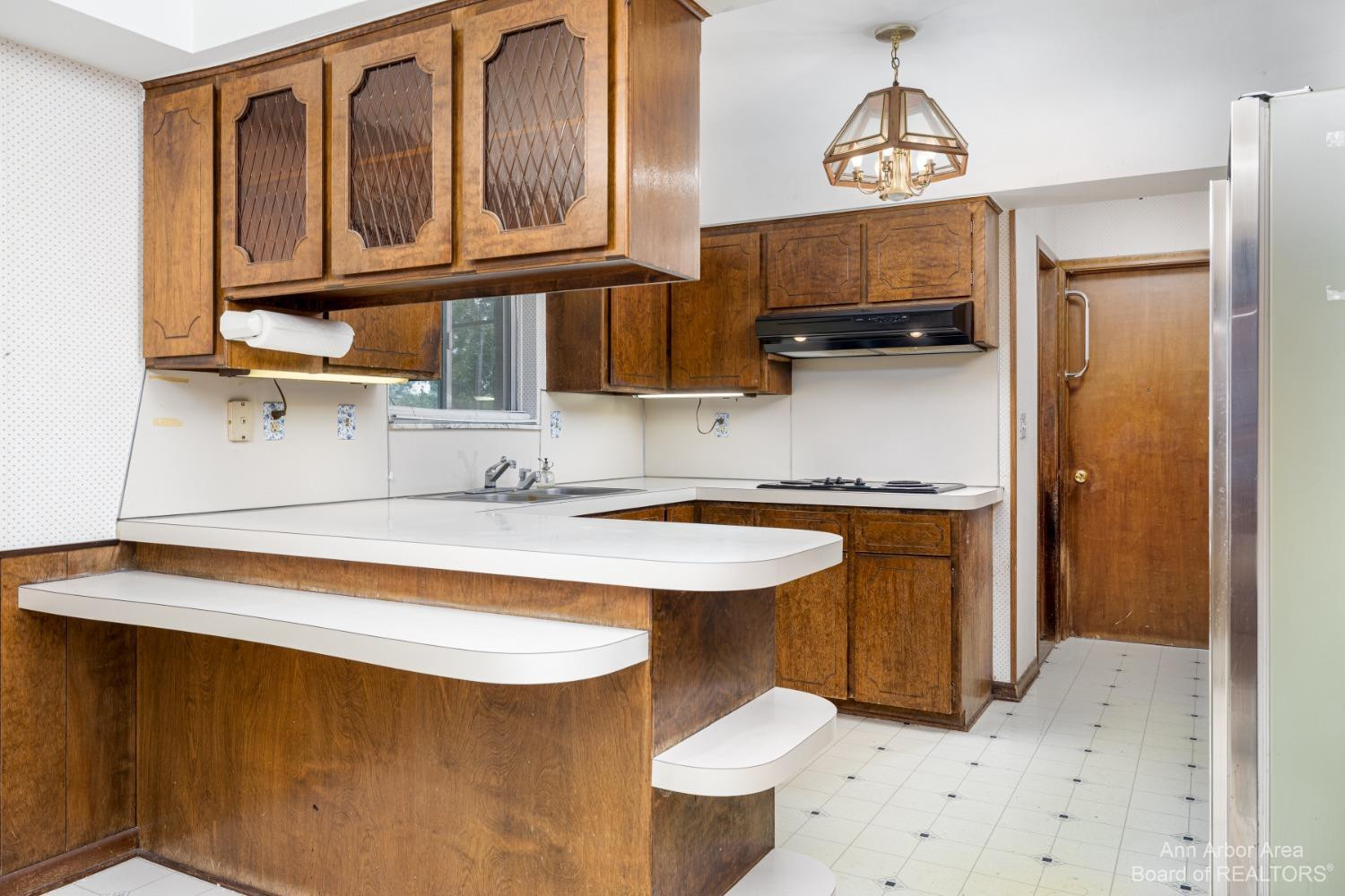 1262 Shevchenko Drive