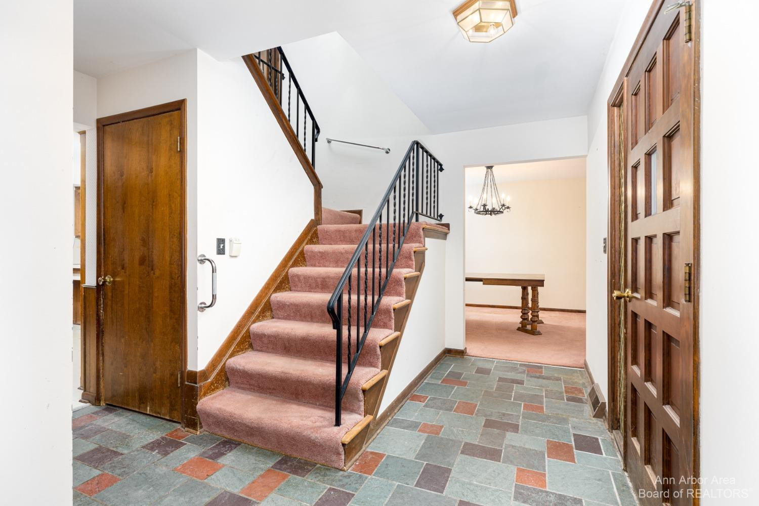 1262 Shevchenko Drive