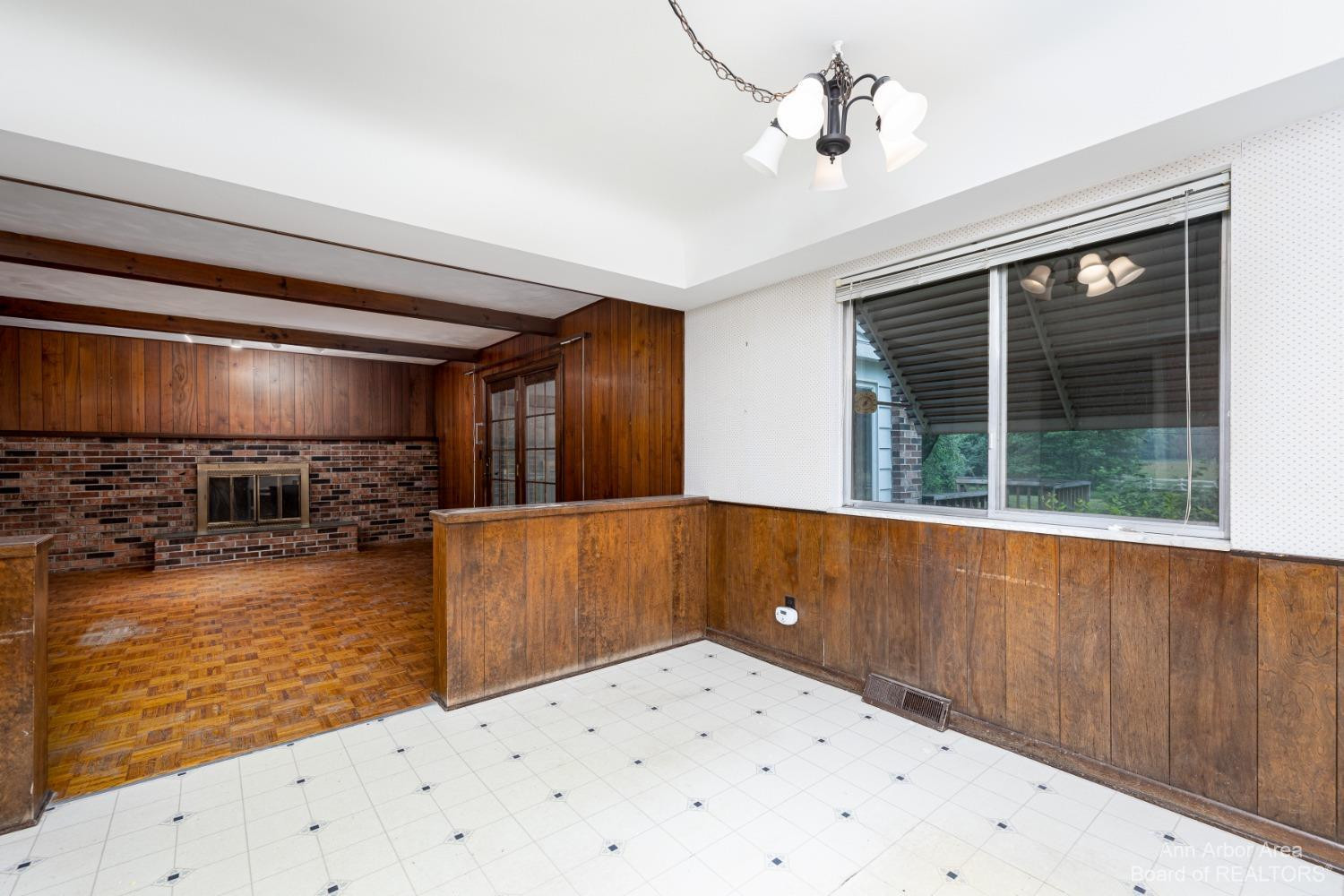 1262 Shevchenko Drive