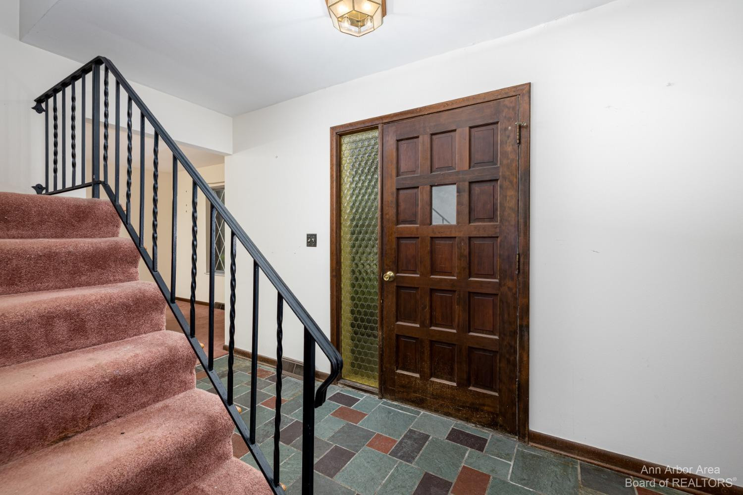 1262 Shevchenko Drive