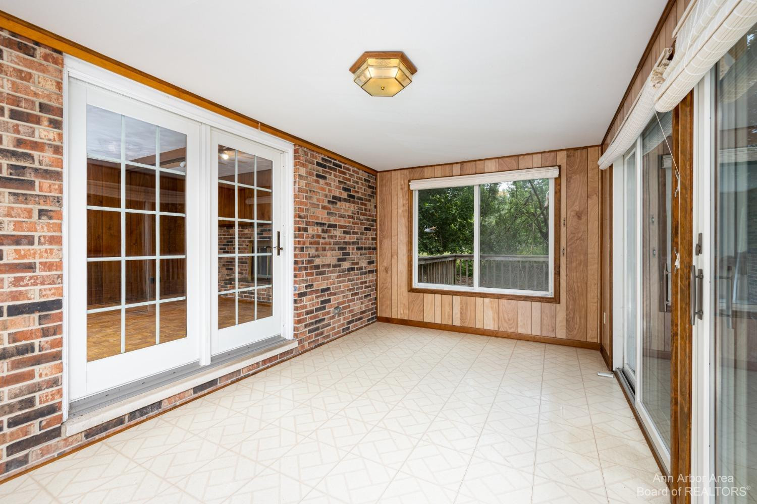 1262 Shevchenko Drive