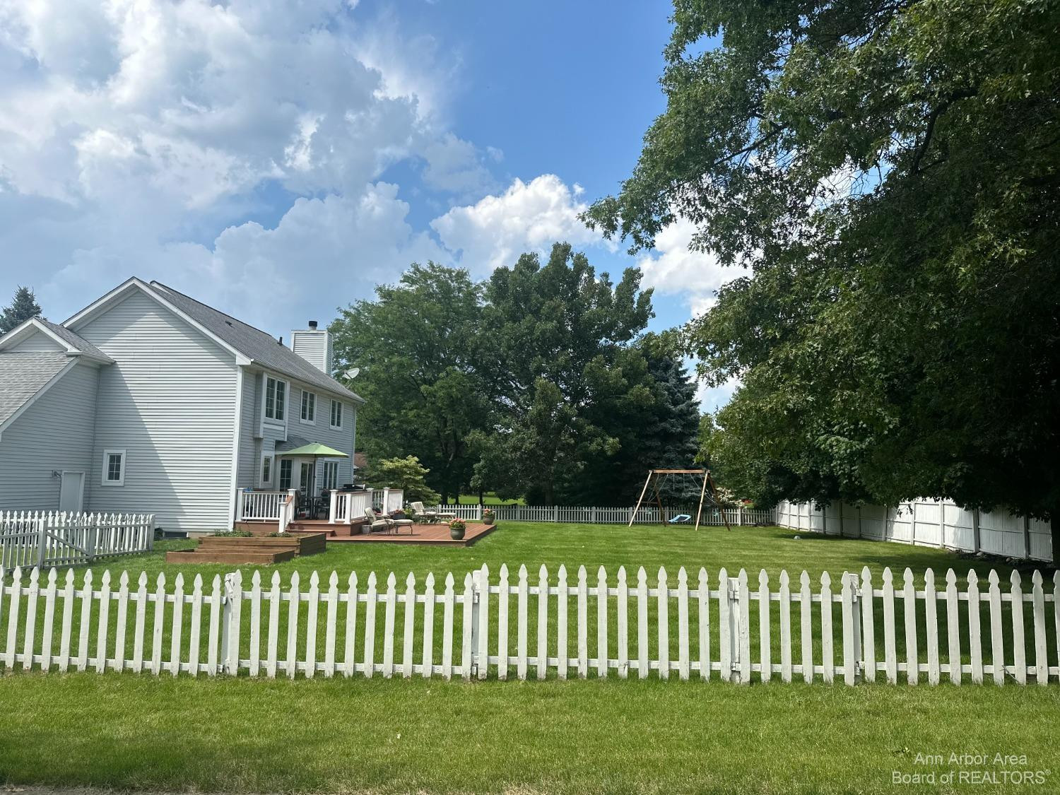 1364 Provincial Drive