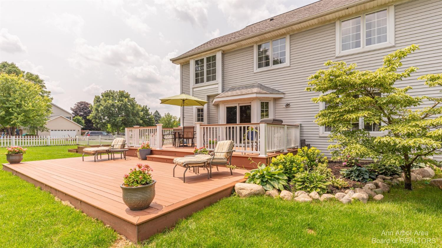 1364 Provincial Drive